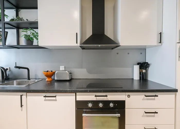 Charming Apartment 1 Bed 4Ppl Near The Center